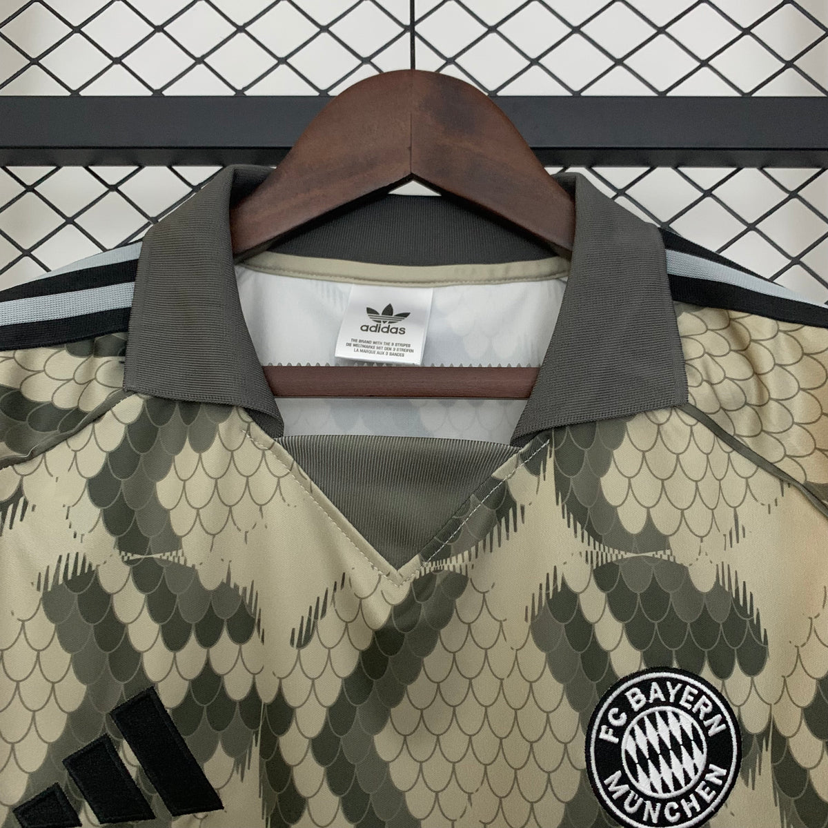 25/26 BAYERN MUNICH SPECIAL EDITION KIT