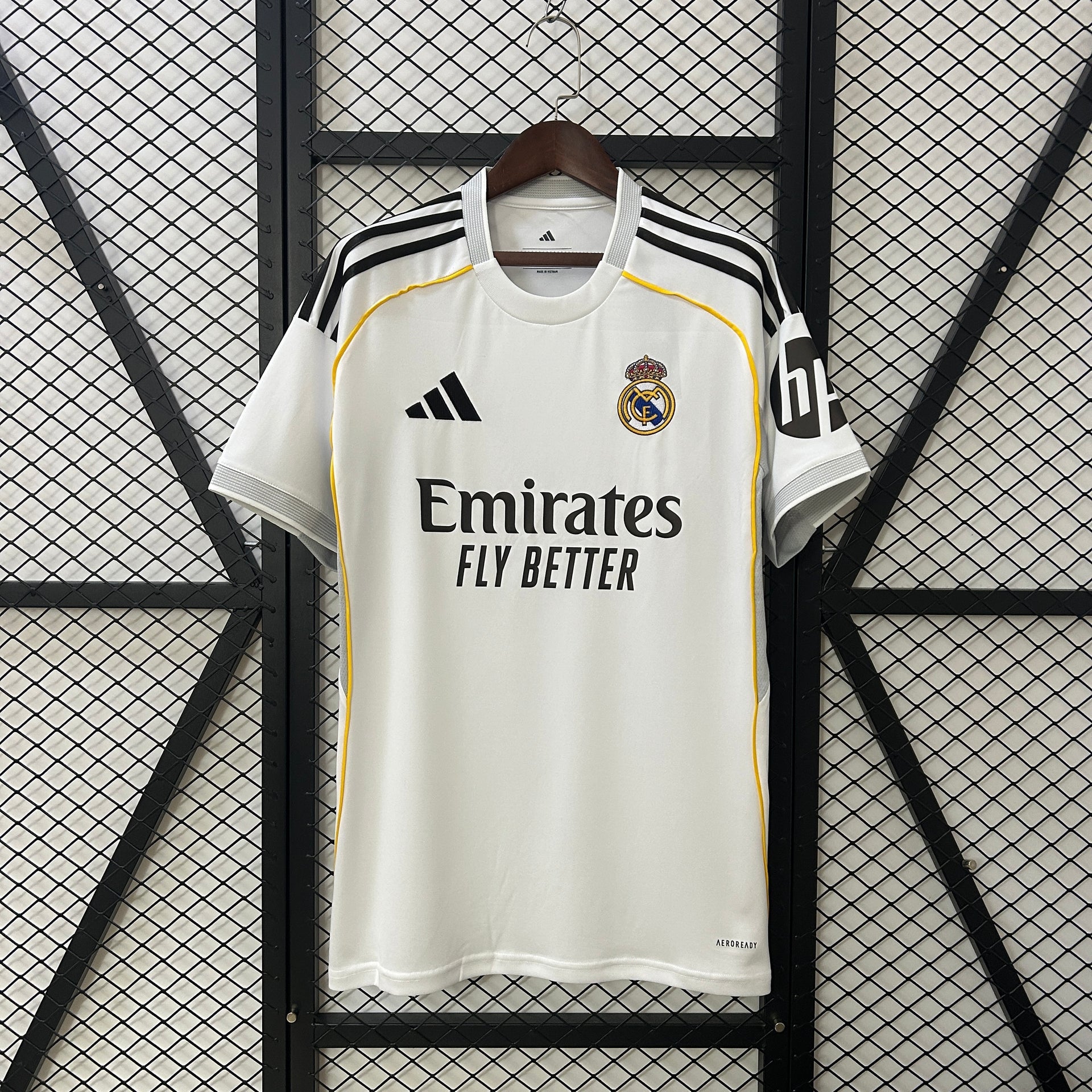 25/26 REAL MADRID HOME KIT